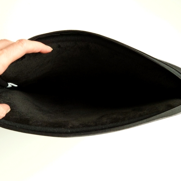 New HEX Surface Book Sleeve Zippered Padded Cover Case Gray - Picture 4 of 6